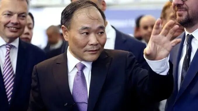 亚洲车企国产化一骑绝尘 吉利李书福二区布局三区扩张拿下福特